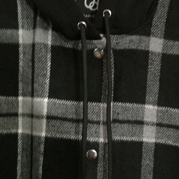 From Trend:Notes-Urban Daizy Black Buffalo Plaid Hooded Oversized Jacket Small - Picture 8 of 10